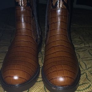 Women’s boots
